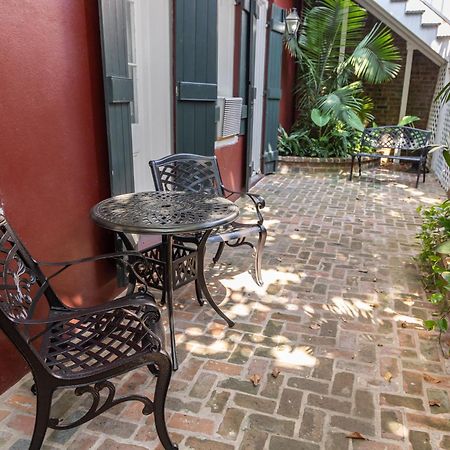 Inn On St. Peter, A French Quarter Guest Houses Property New Orleans Bagian luar foto