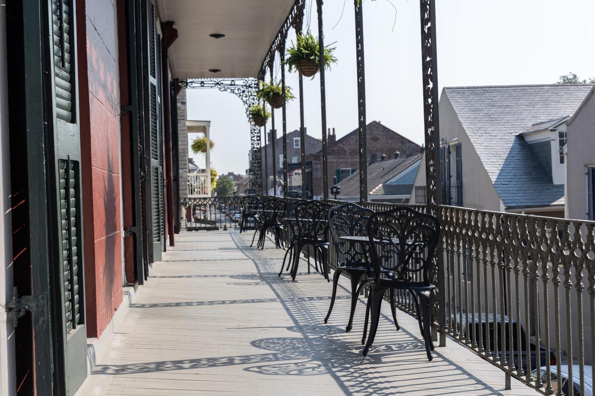 Inn On St. Peter, A French Quarter Guest Houses Property New Orleans Bagian luar foto